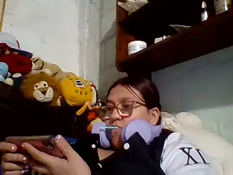Snapshot of dafne19_ chatting on January 9, 2025, 5:44 am dafne19  online show from January 9, 2025, 5:44 am