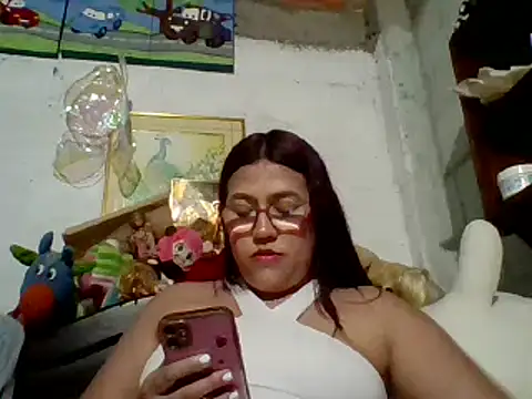 Snapshot of dafne19_ chatting on January 10, 2025, 4:12 am dafne19  online show from January 10, 2025, 4:12 am