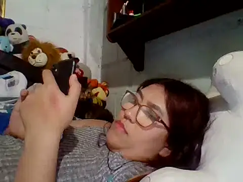 Snapshot of dafne19_ chatting on February 4, 2025, 8:02 am dafne19  online show from February 4, 2025, 8:02 am