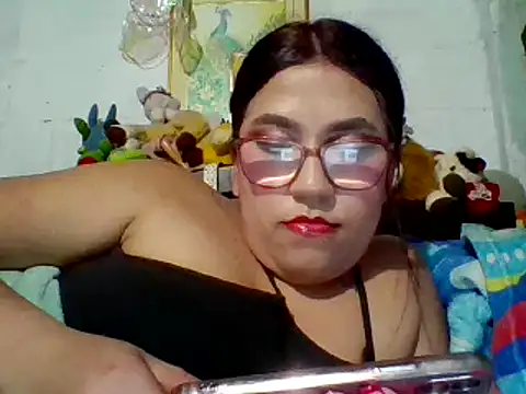 Snapshot of dafne19_ chatting on February 18, 2025, 6:48 am dafne19  online show from February 18, 2025, 6:48 am