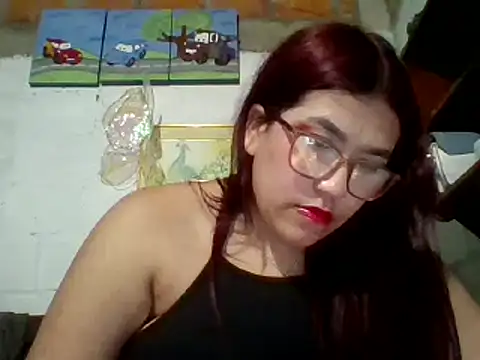 Snapshot of dafne19_ chatting on March 9, 2025, 4:27 am dafne19  online show from March 9, 2025, 4:27 am
