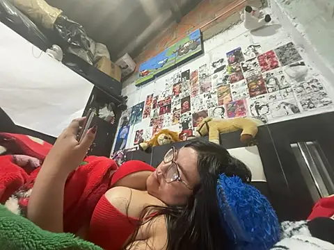 dafne19  online show from July 20, 2026, 1:42 am
