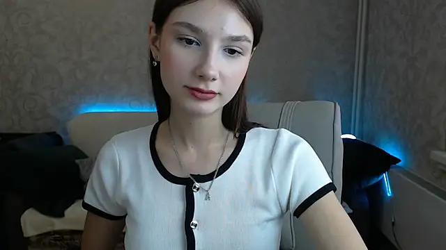 AnaHoney online show from February 15, 2025, 5:30 am