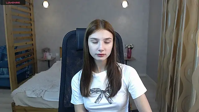 AnaHoney online show from September 27, 2025, 2:16 am