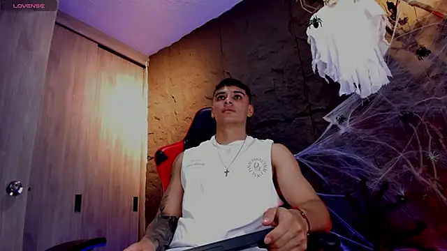 Snapshot of joseph_boy chatting on October 27, 2025, 11:47 am joseph boy online show from October 27, 2025, 11:47 am