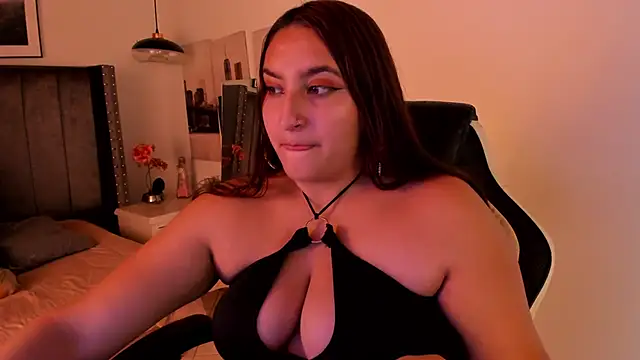 Alaia Cute online show from December 29, 2024, 7:06 am