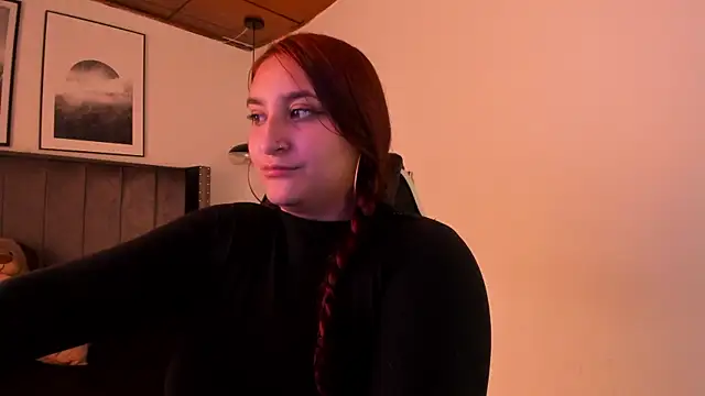 Alaia Cute online show from January 11, 2025, 2:47 pm