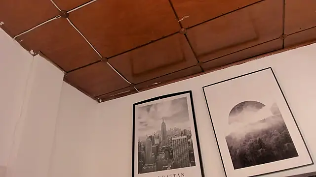 Snapshot of Alaia_Cute chatting on February 13, 2026, 3:13 am Alaia Cute online show from February 13, 2026, 3:13 am