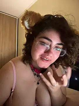 Snapshot of yudrayeb chatting on January 22, 2025, 11:32 pm yudrayeb online show from January 22, 2025, 11:32 pm