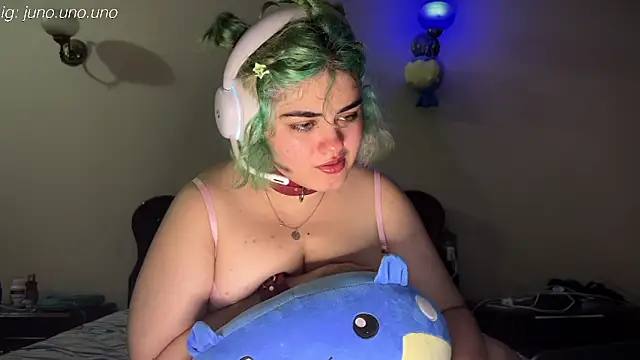 Snapshot of yudrayeb chatting on February 17, 2025, 11:09 pm yudrayeb online show from February 17, 2025, 11:09 pm