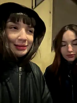 Snapshot of Sophie_Avory chatting on December 5, 2024, 4:31 am Sophie Avory online show from December 5, 2024, 4:31 am