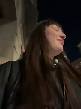 Snapshot of Sophie_Avory chatting on March 9, 2025, 6:11 pm Sophie Avory online show from March 9, 2025, 6:11 pm