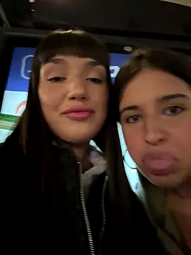 Snapshot of Sophie_Avory chatting on October 1, 2025, 5:30 pm Sophie Avory online show from October 1, 2025, 5:30 pm