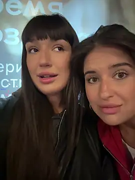 Snapshot of Sophie_Avory chatting on October 7, 2025, 7:22 pm Sophie Avory online show from October 7, 2025, 7:22 pm