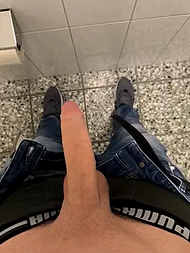 geilehecke1 online show from March 10, 2025, 12:04 pm