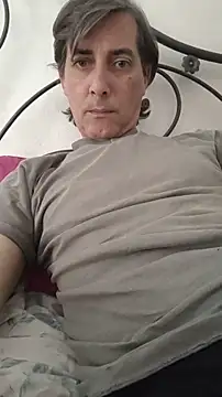 Snapshot of Tutto_tuox chatting on April 19, 2026, 12:59 pm Tutto tuox online show from April 19, 2026, 12:59 pm
