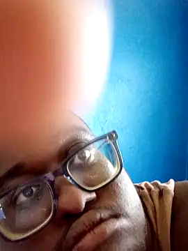 Snapshot of Jeanlaurent972 chatting on September 21, 2025, 6:31 pm Jeanlaurent972 online show from September 21, 2025, 6:31 pm