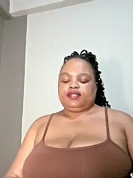 hugemelonsxxx online show from February 28, 2025, 9:23 pm