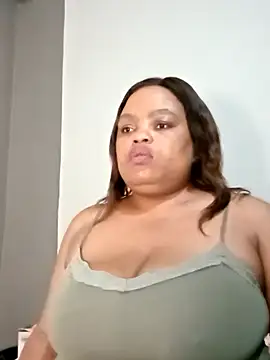 hugemelonsxxx online show from March 5, 2025, 5:29 pm