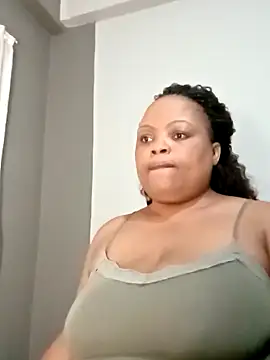 hugemelonsxxx online show from March 7, 2025, 7:27 pm