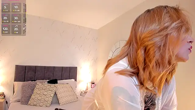 Snapshot of CyntiaAdams chatting on October 18, 2025, 8:09 pm CyntiaAdams online show from October 18, 2025, 8:09 pm