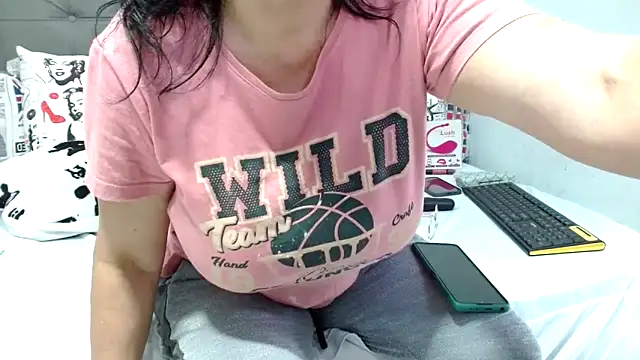 katysquirtdirty online show from February 17, 2025, 9:08 pm