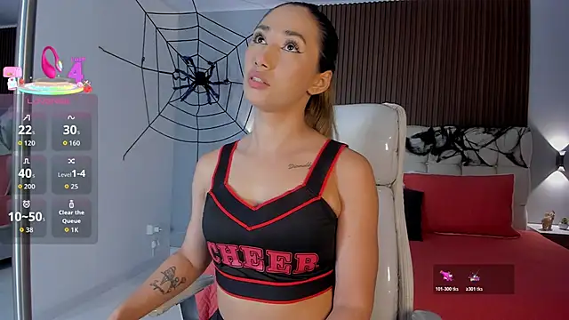 Emma23   online show from October 30, 2025, 7:21 am