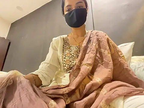 MaYaa  11 online show from March 9, 2025, 6:00 pm