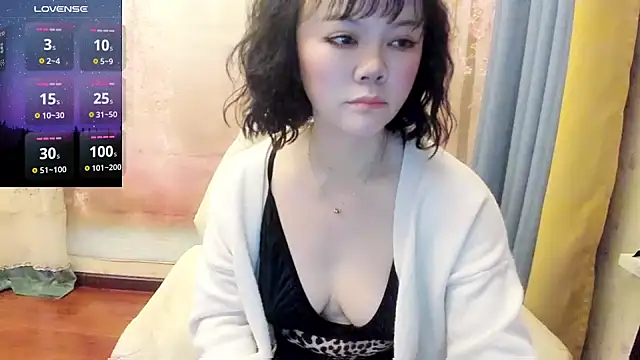 Pennyee online show from January 17, 2025, 12:52 pm