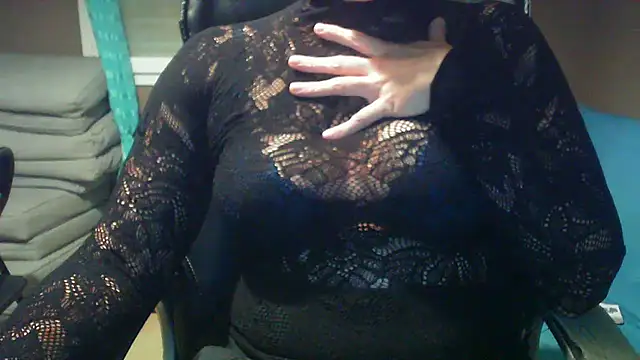 Raptor82 online show from October 6, 2025, 7:33 pm