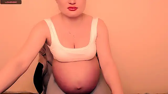 Felliciya online show from March 23, 2026, 9:24 am