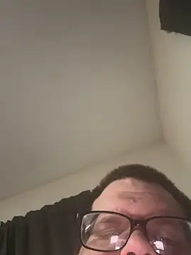 Snapshot of treatbobnicer chatting on October 2, 2025, 12:12 pm treatbobnicer online show from October 2, 2025, 12:12 pm