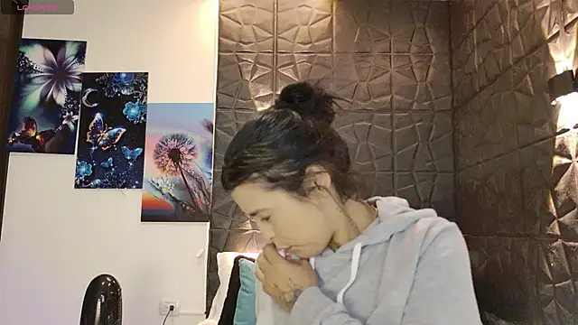 Snapshot of graceymilf666 chatting on September 18, 2025, 11:12 am graceymilf666 online show from September 18, 2025, 11:12 am