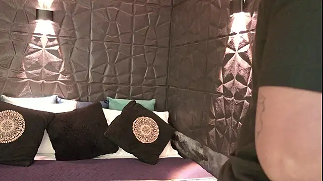 Snapshot of graceymilf666 chatting on October 18, 2025, 11:33 am graceymilf666 online show from October 18, 2025, 11:33 am