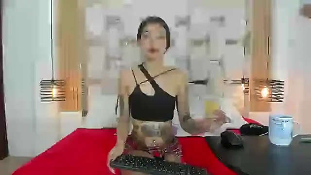 KathaleiaRoss online show from February 12, 2025, 5:05 am