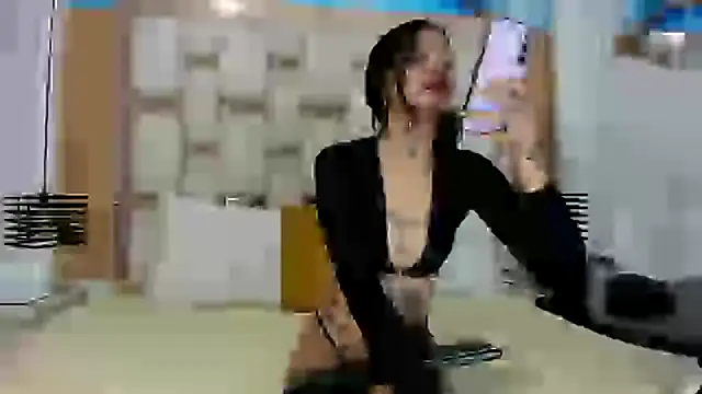 KathaleiaRoss online show from March 22, 2025, 4:45 am