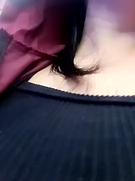 Snapshot of Lesly_10- chatting on December 26, 2024, 10:41 pm Lesly 10- online show from December 26, 2024, 10:41 pm