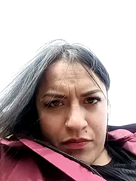 Snapshot of Lesly_10- chatting on December 28, 2024, 7:54 pm Lesly 10- online show from December 28, 2024, 7:54 pm