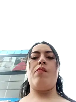 Snapshot of Lesly_10- chatting on January 10, 2025, 10:57 pm Lesly 10- online show from January 10, 2025, 10:57 pm