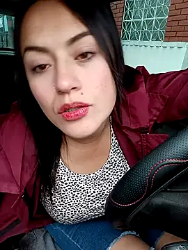 Snapshot of Lesly_10- chatting on January 27, 2025, 2:02 pm Lesly 10- online show from January 27, 2025, 2:02 pm