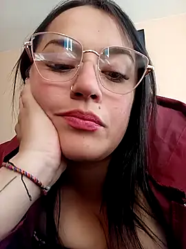 Snapshot of Lesly_10- chatting on January 29, 2025, 9:50 pm Lesly 10- online show from January 29, 2025, 9:50 pm