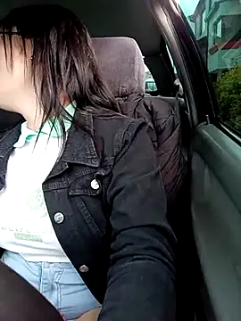 Snapshot of Lesly_10- chatting on March 6, 2025, 3:13 pm Lesly 10- online show from March 6, 2025, 3:13 pm