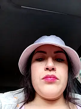 Snapshot of Lesly_10- chatting on September 28, 2025, 7:08 pm Lesly 10- online show from September 28, 2025, 7:08 pm