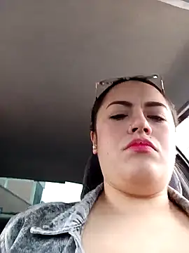 Snapshot of Lesly_10- chatting on October 20, 2025, 4:29 pm Lesly 10- online show from October 20, 2025, 4:29 pm