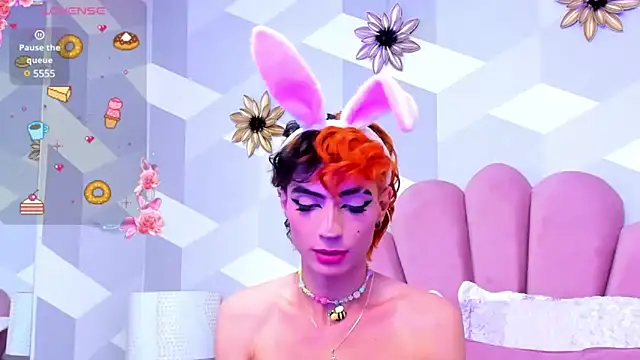 KylieMonnett online show from February 2, 2025, 8:19 pm