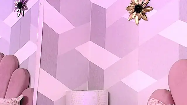 KylieMonnett online show from February 28, 2026, 3:13 pm