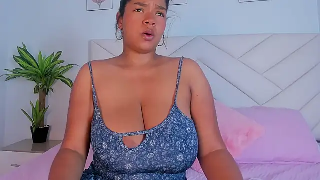 Brianna bigboobs online show from January 3, 2025, 11:03 am
