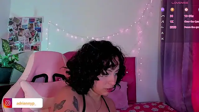 adriannyp 1 online show from March 4, 2025, 8:49 pm