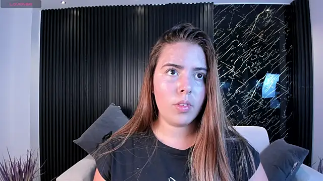 Lyssa Muller online show from December 22, 2025, 3:31 pm