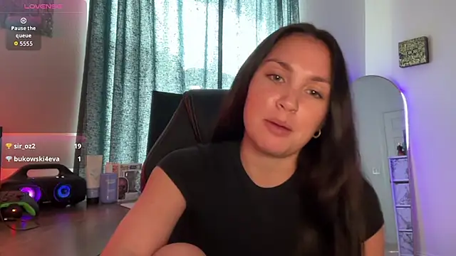 Snapshot of sweetsariaah chatting on October 8, 2025, 7:44 pm sweetsariaah online show from October 8, 2025, 7:44 pm